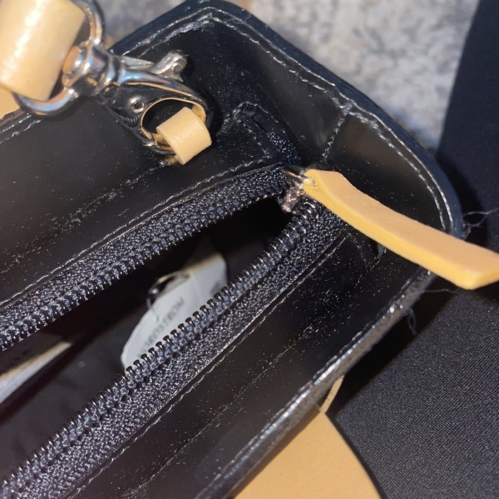 Francesco Biasia sunflower mini bag - Picture 8 of 12